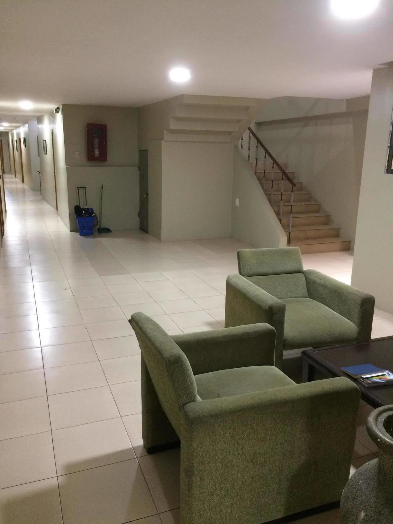 Hotel Ecuador グアヤキル エクステリア 写真