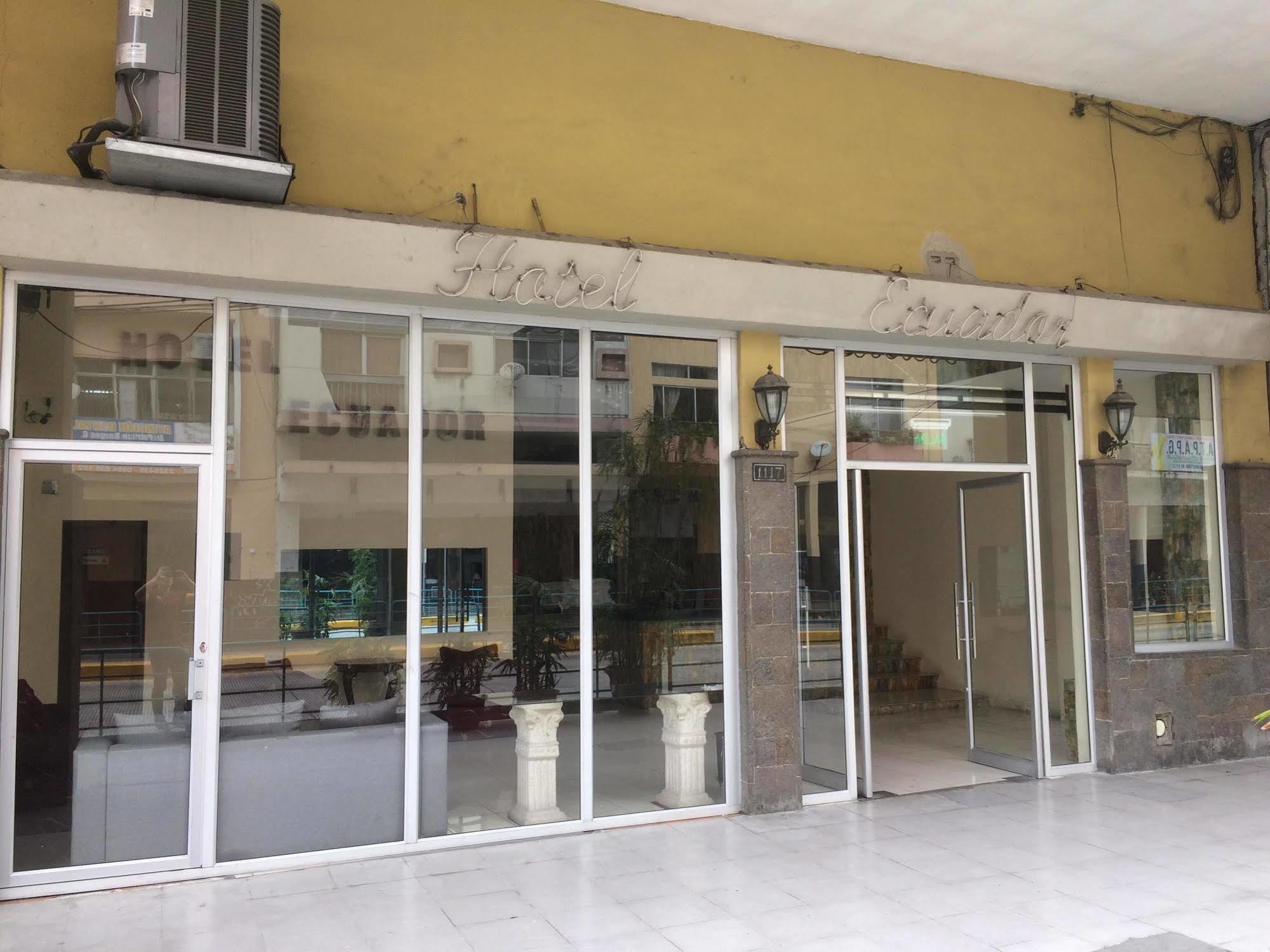 Hotel Ecuador グアヤキル エクステリア 写真